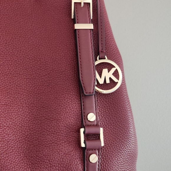 NWT MICHAEL KORS Bedford Legacy Large convertable tote bag - Picture 4 of 14